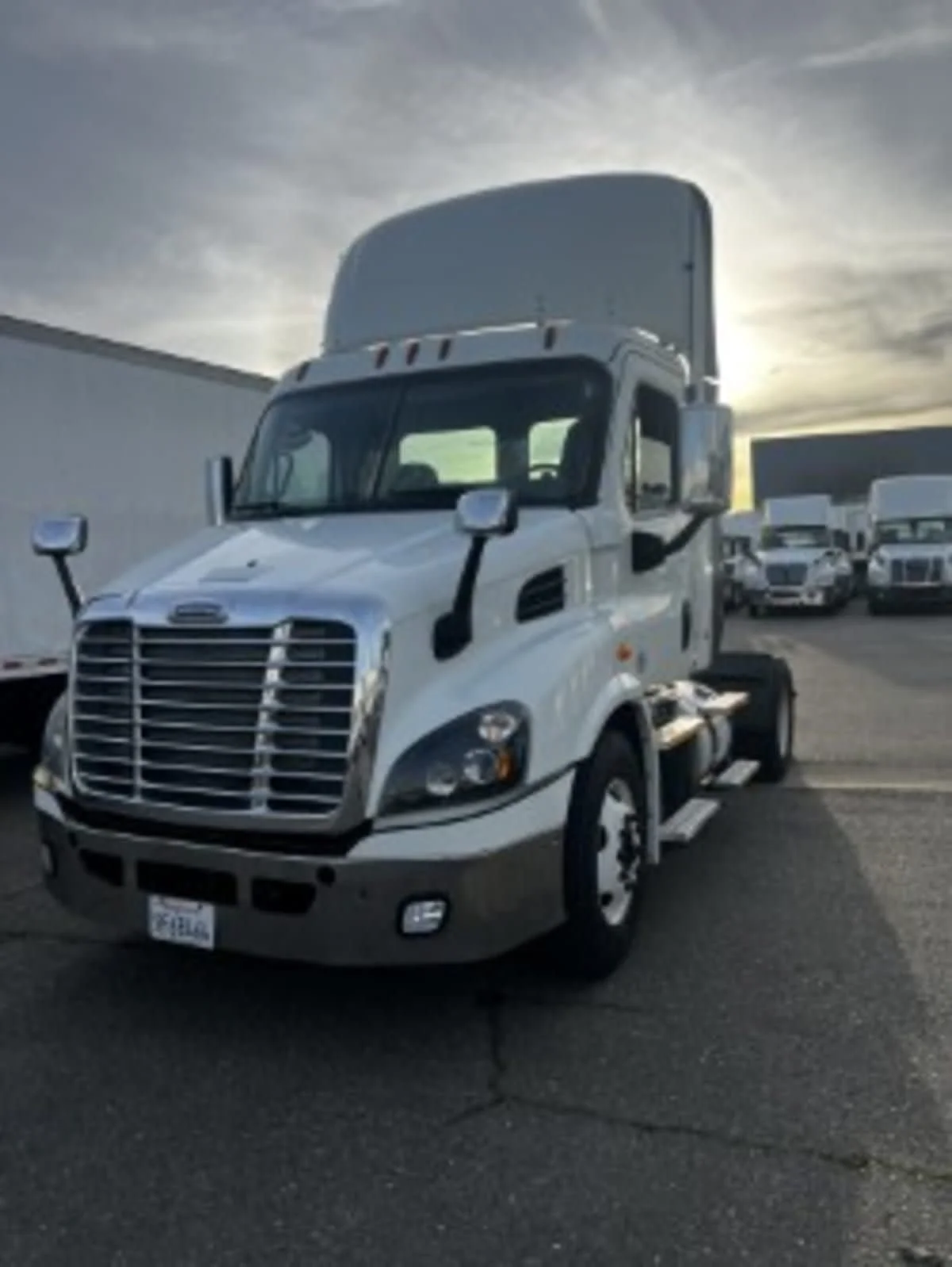 2017 Freightliner Cascadia in West Sacramento, CA