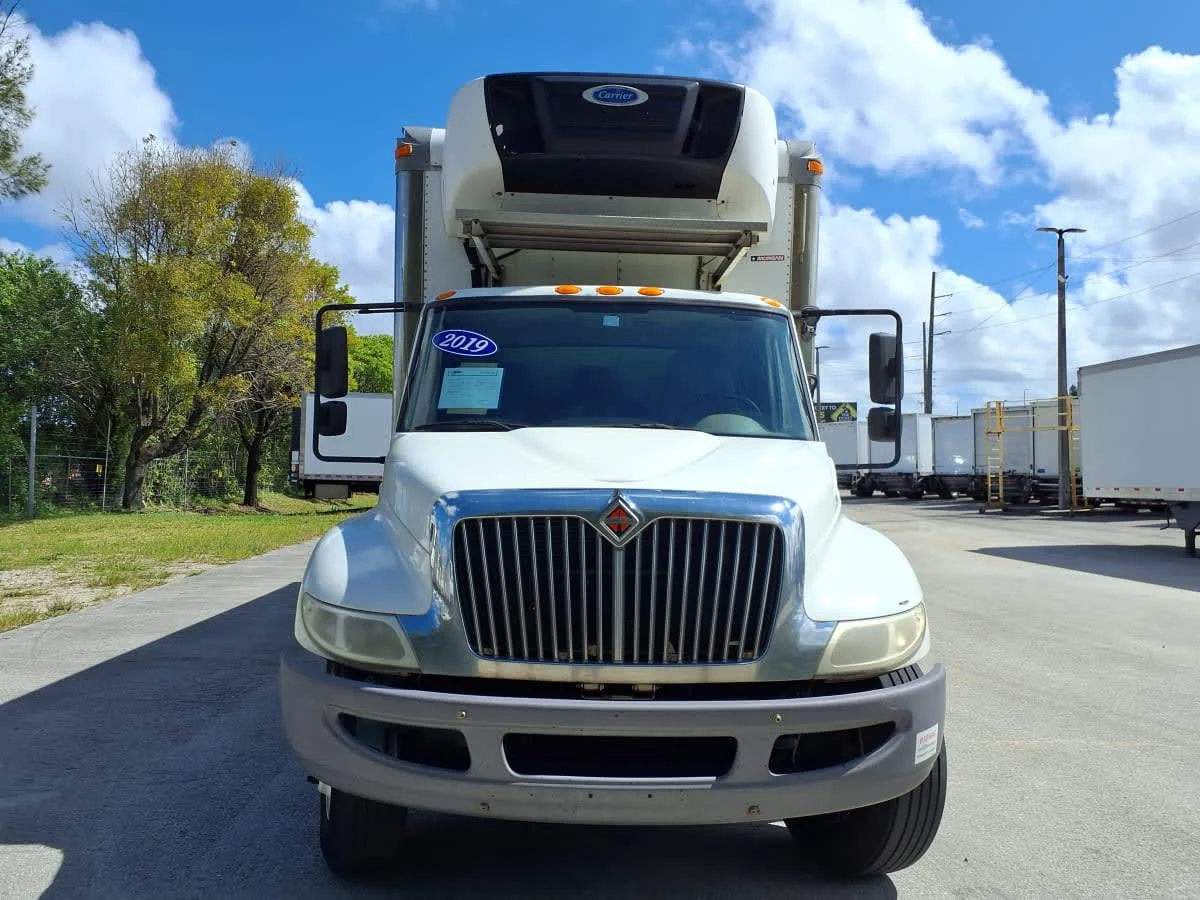 2019 International 4300 in Davie, FL — photo 2