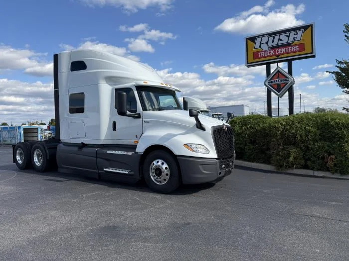 2026 International LT - image 4