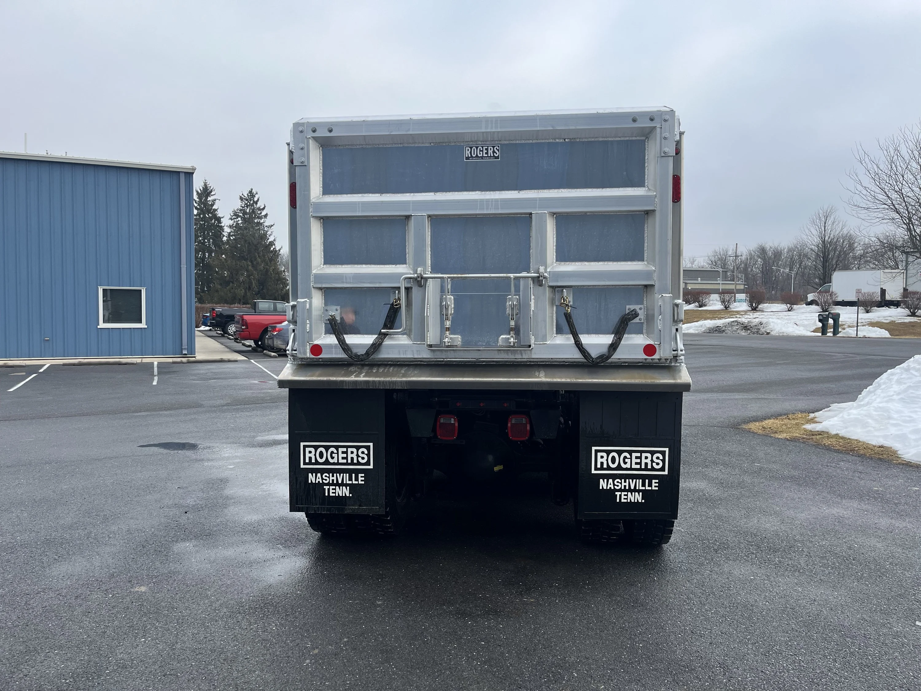 2026 Volvo VHD 300 in Hagerstown, MD — photo 5
