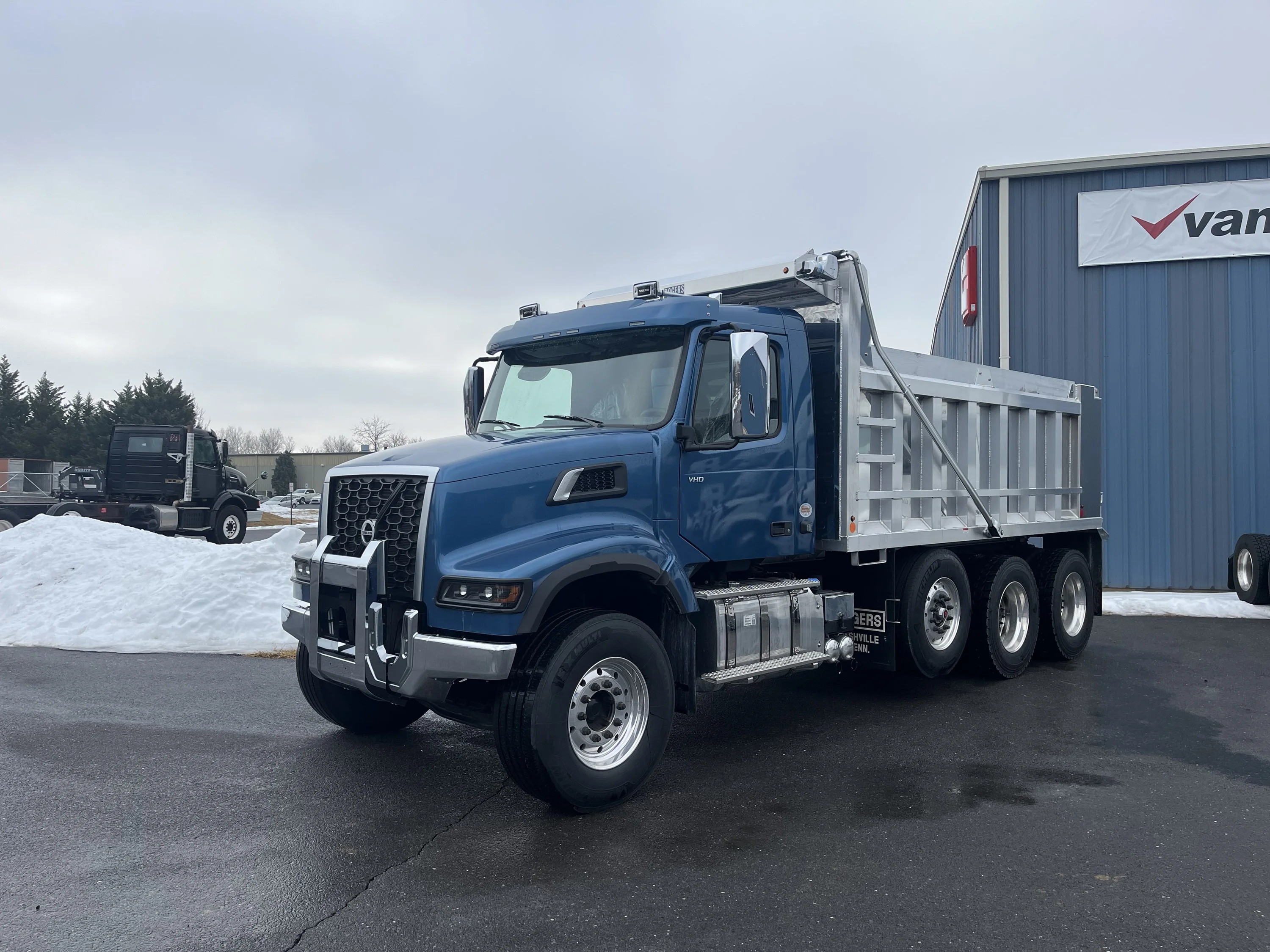 2026 Volvo VHD 300 in Hagerstown, MD