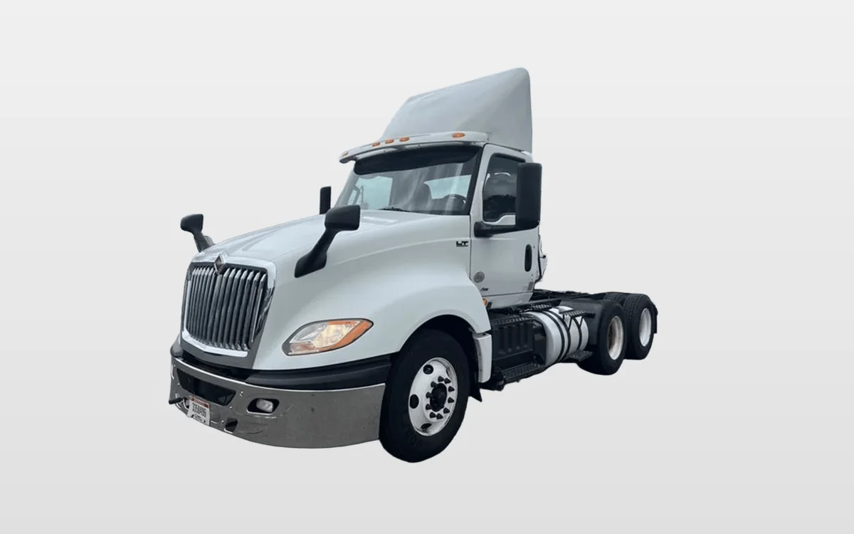 2019 International - image 1