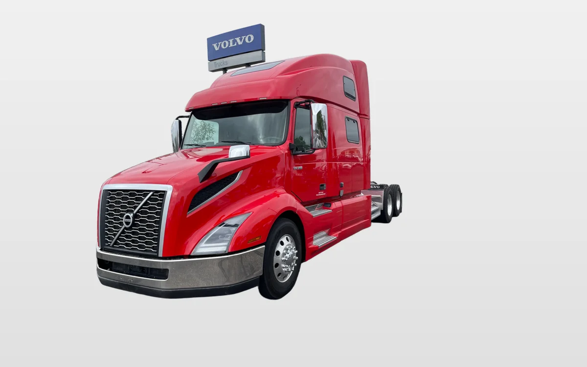 2023 Volvo - image 1