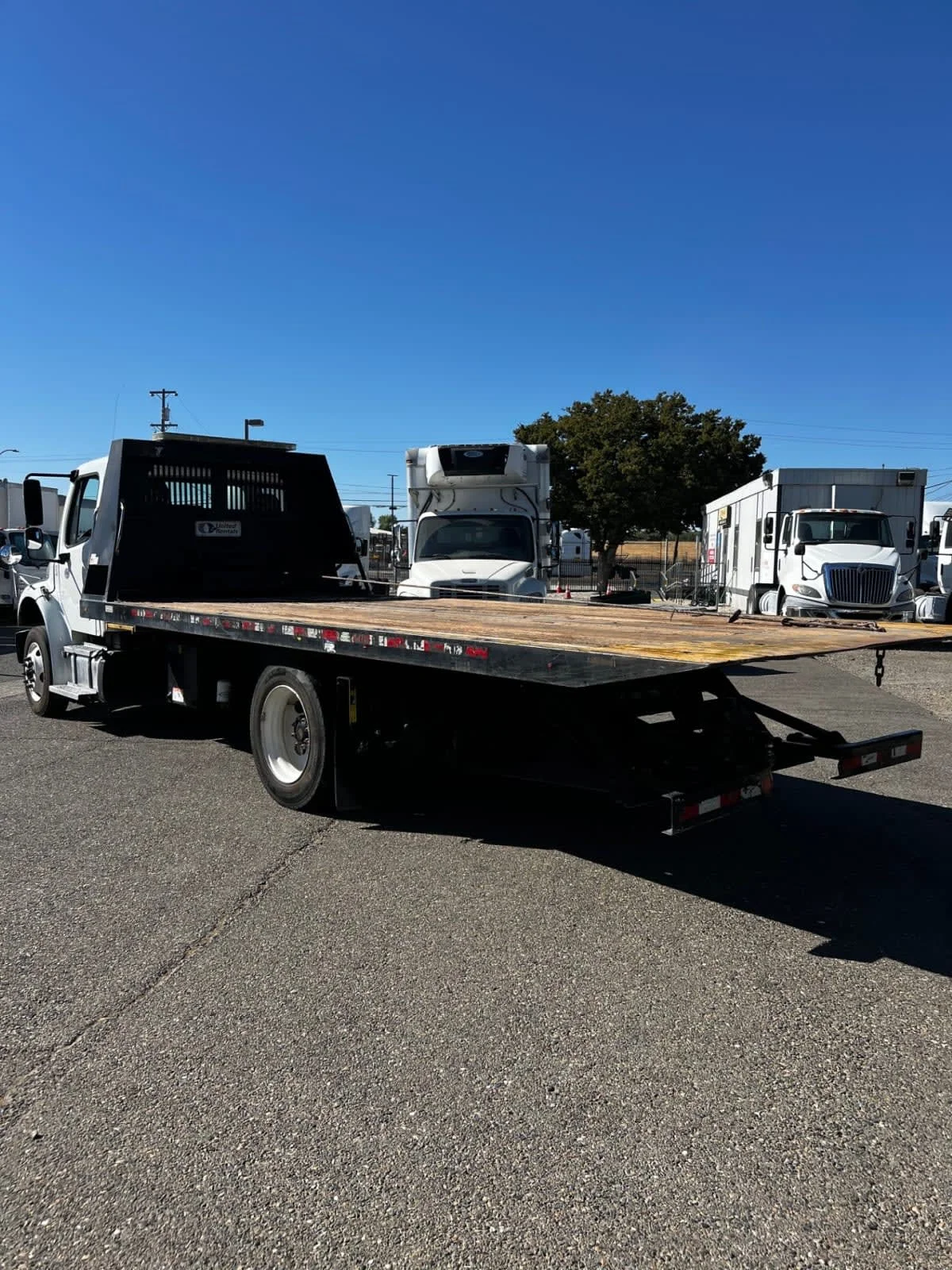 2019 Freightliner M2 106 in West Sacramento, CA — photo 6