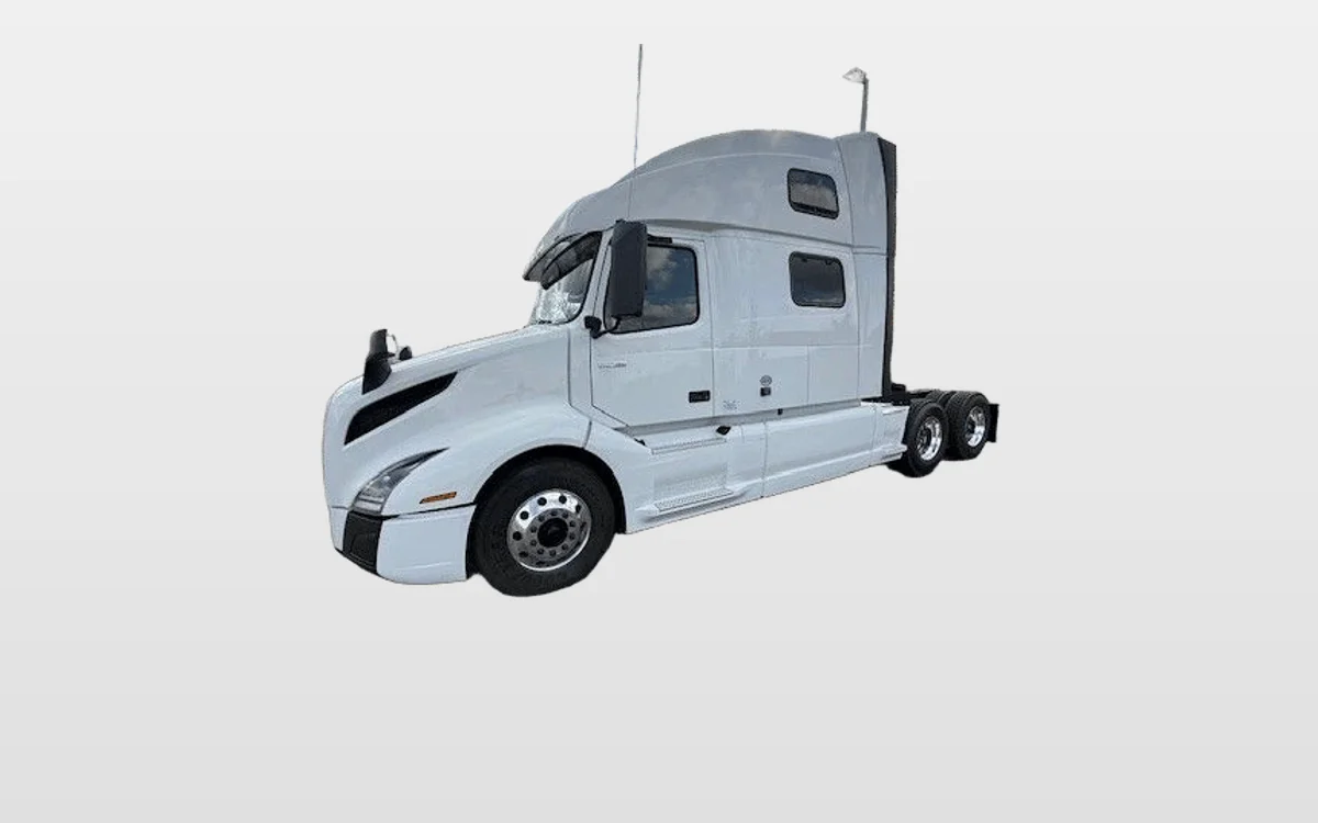 2024 Volvo - image 1