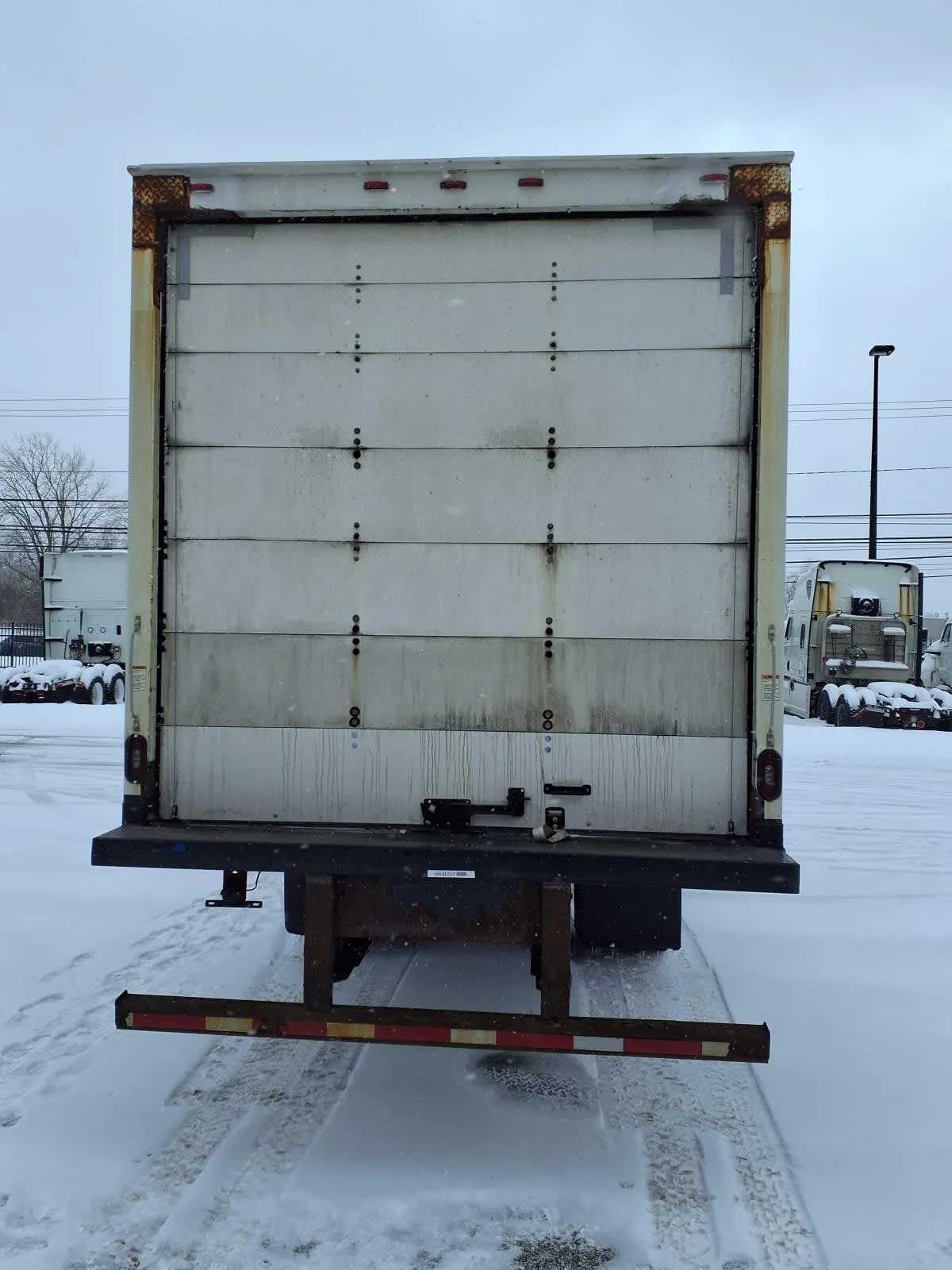 2017 Freightliner M2 106 in Cleveland, OH — photo 5