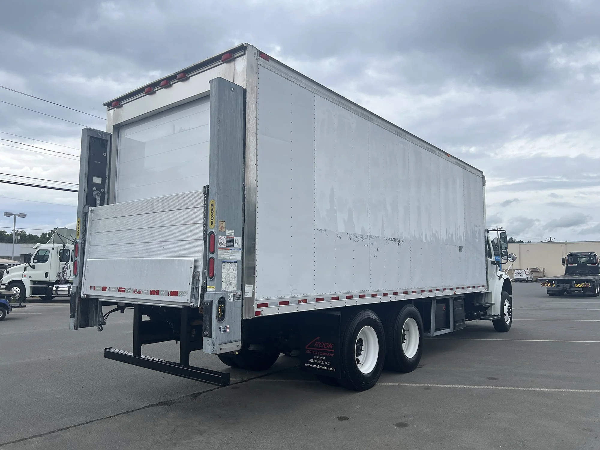 2018 Freightliner M2 106 in Albuquerque, NM — photo 5