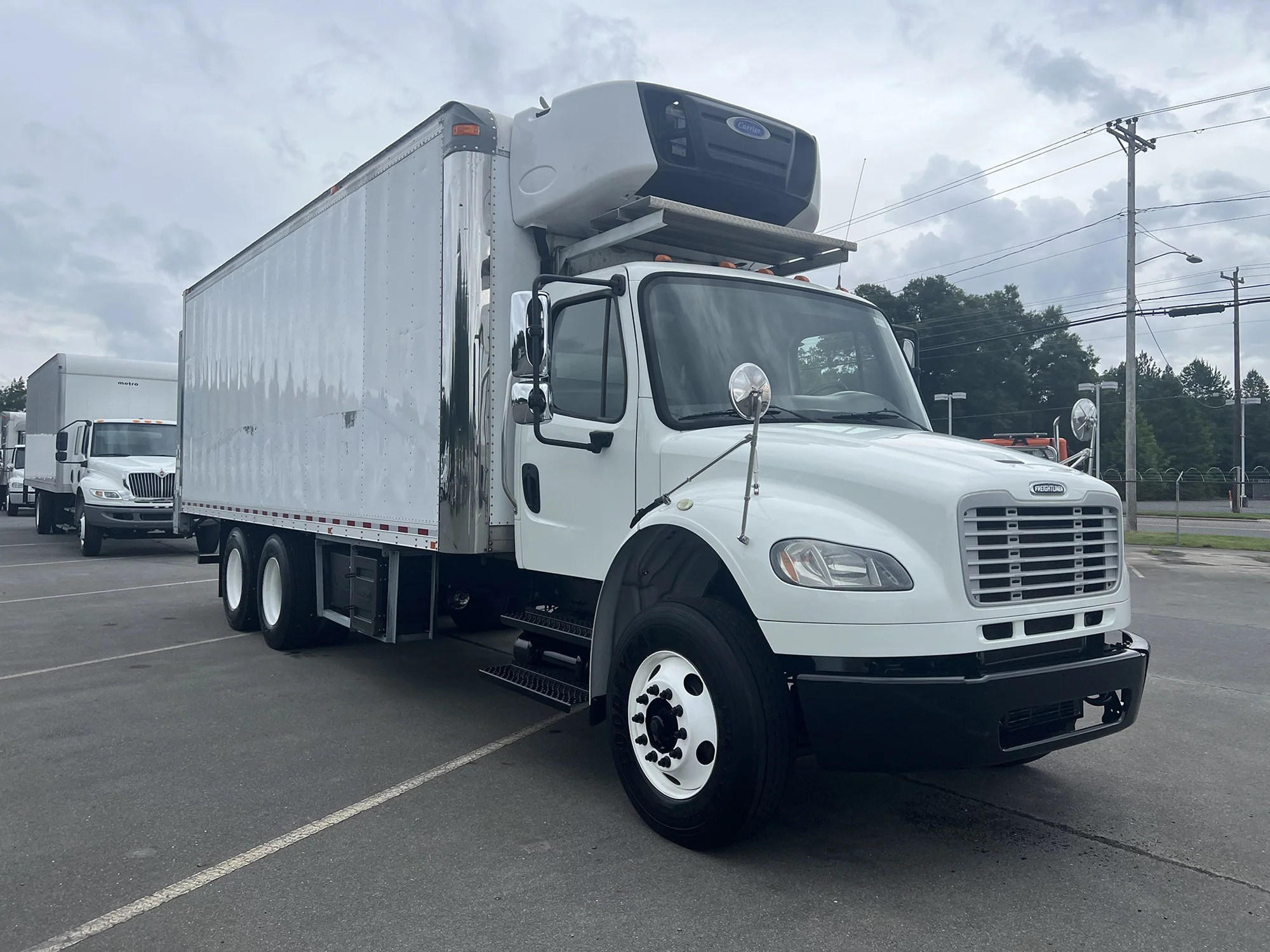 2018 Freightliner M2 106 in Albuquerque, NM — photo 3