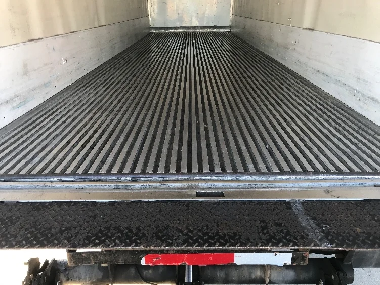 2020 Freightliner M2 106 - image 10