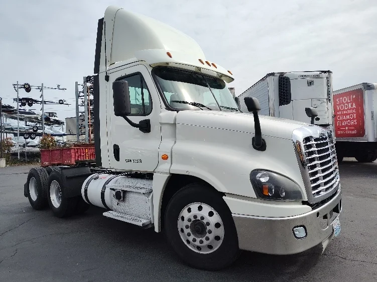 2019 Freightliner Cascadia in Kent, WA
