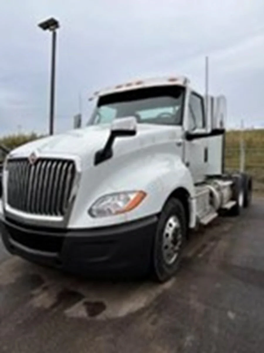 2019 International LT in Youngstown, OH
