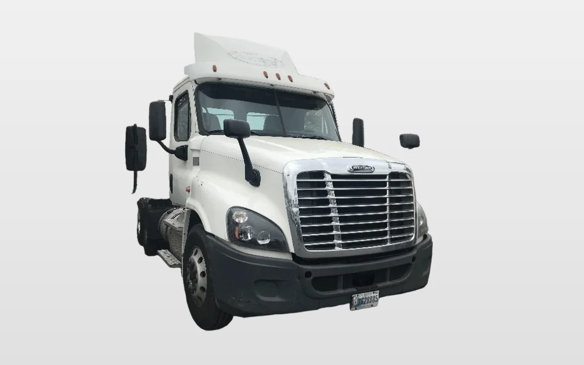 2018 Freightliner - image 1
