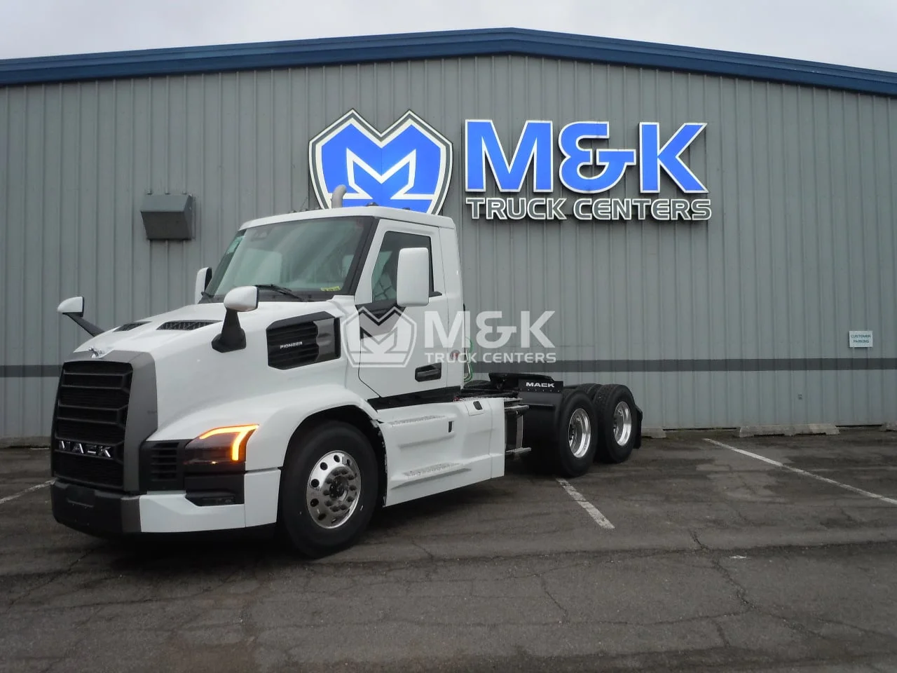 2026 Mack Pioneer in Gary, IN