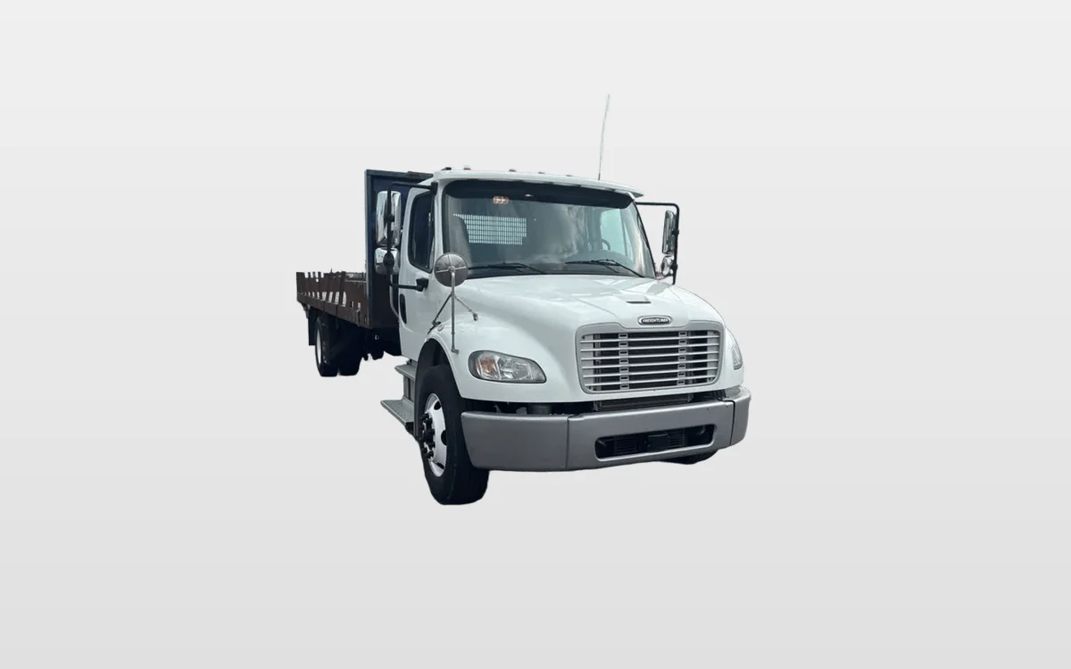 2016 Freightliner M2 106 - image 1