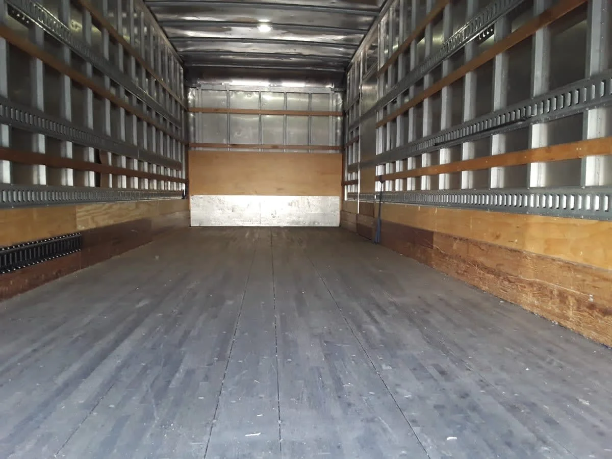 2019 Freightliner M2 106 in Allentown, PA — photo 8