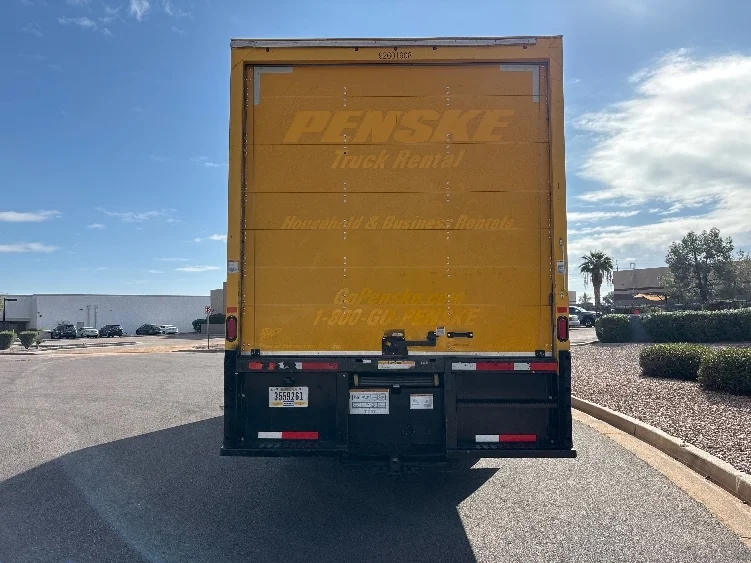 2021 International MV - image 7