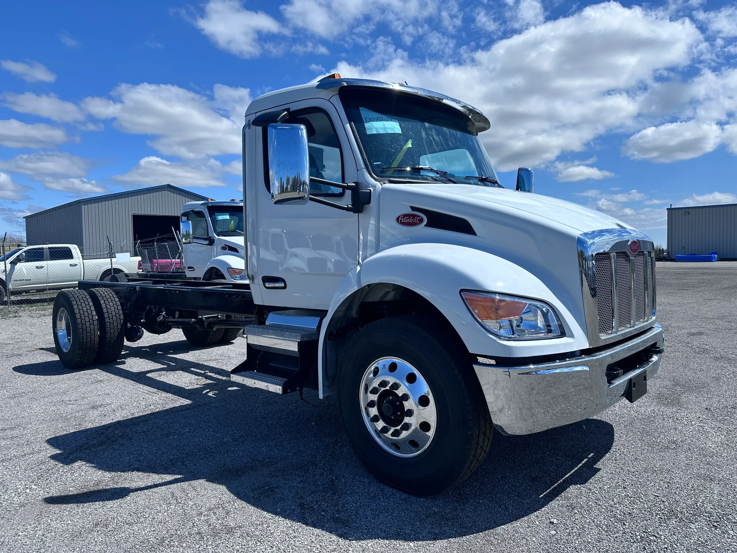 2026 Peterbilt 536 - image 3