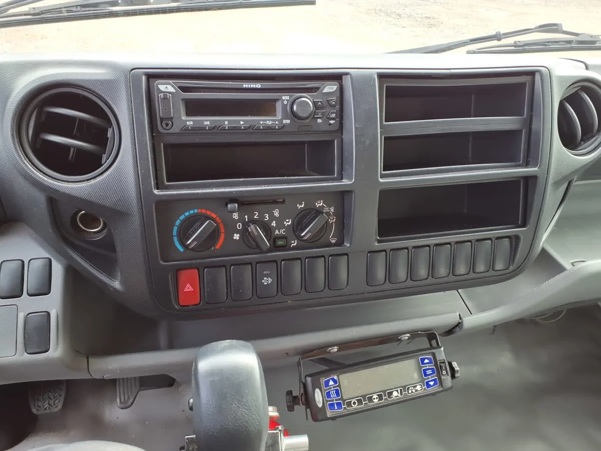 2018 Hino in Bensalem, PA — photo 13