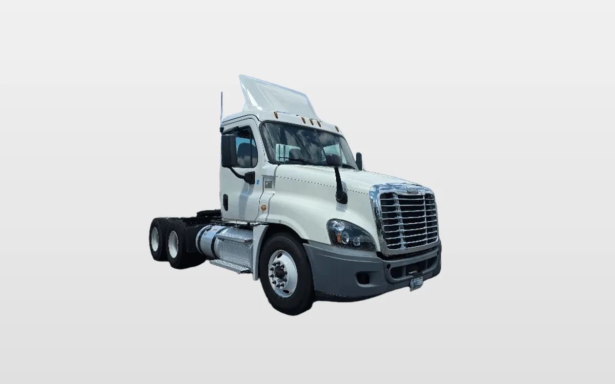 2020 Freightliner - image 1