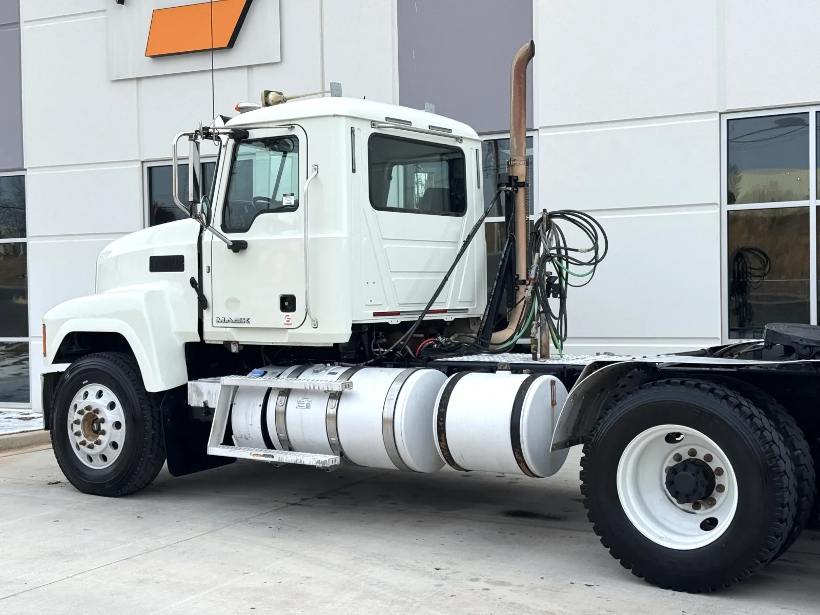 2016 Mack Pinnacle in Greer, SC — photo 8