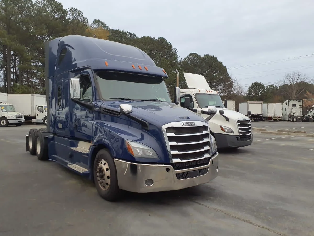 2020 Freightliner Cascadia in Atlanta, GA