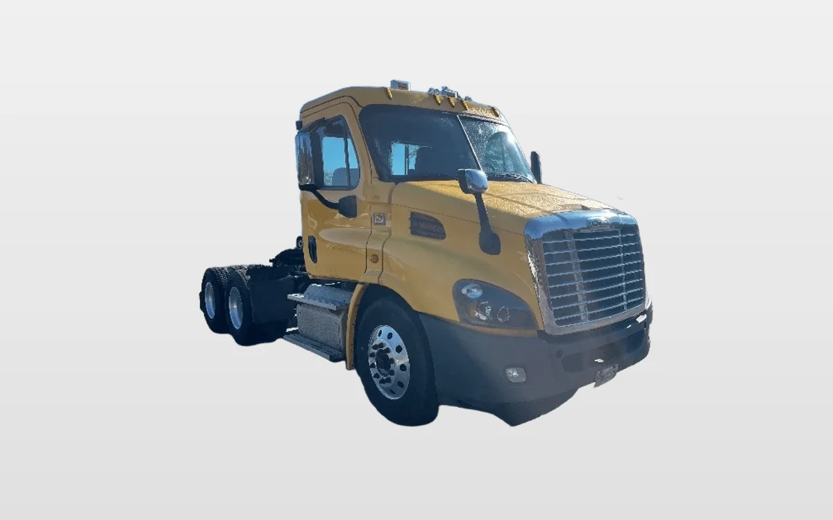 2019 Freightliner - image 1
