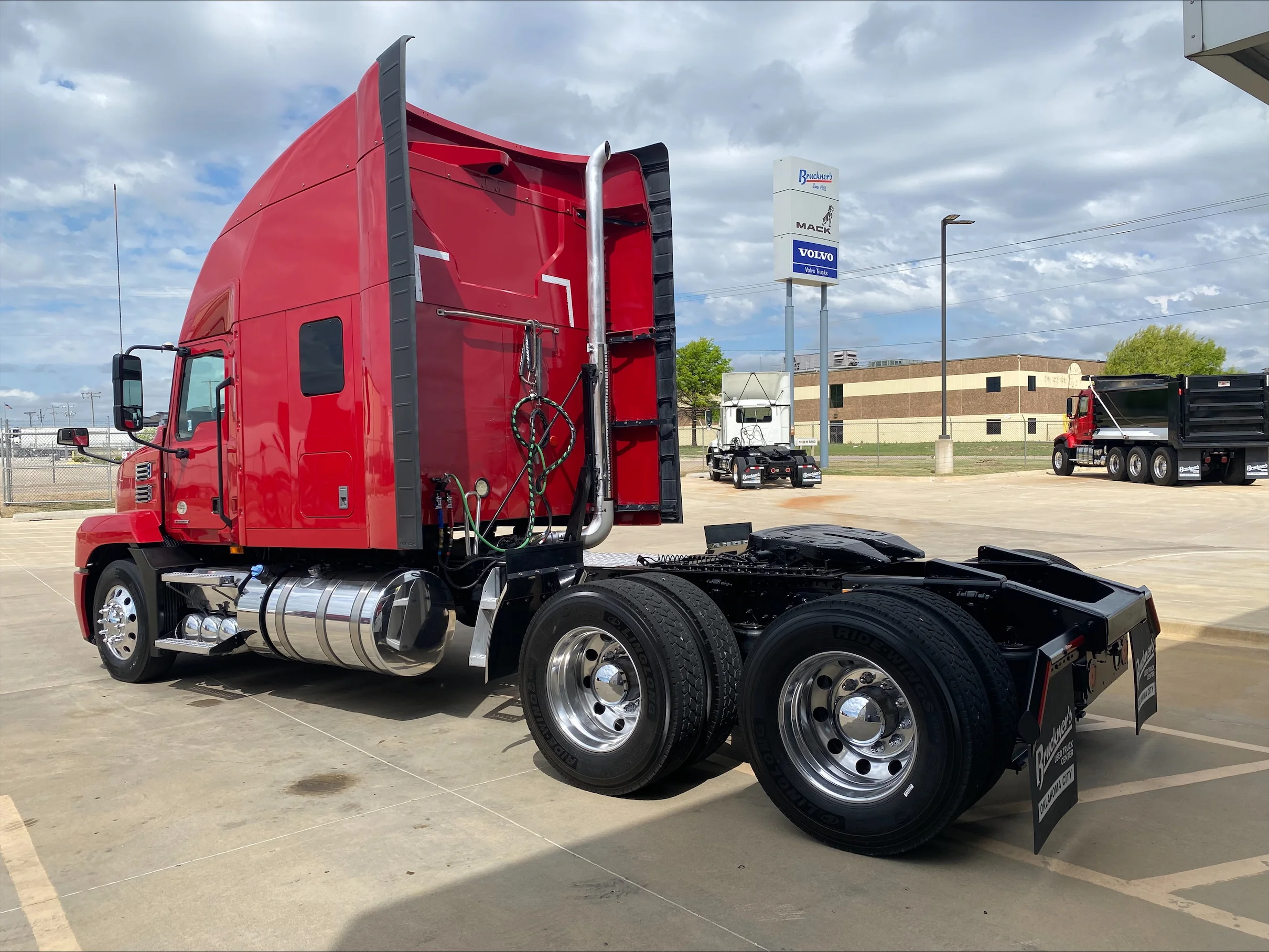 2020 Mack Anthem in Tulsa, OK — photo 7