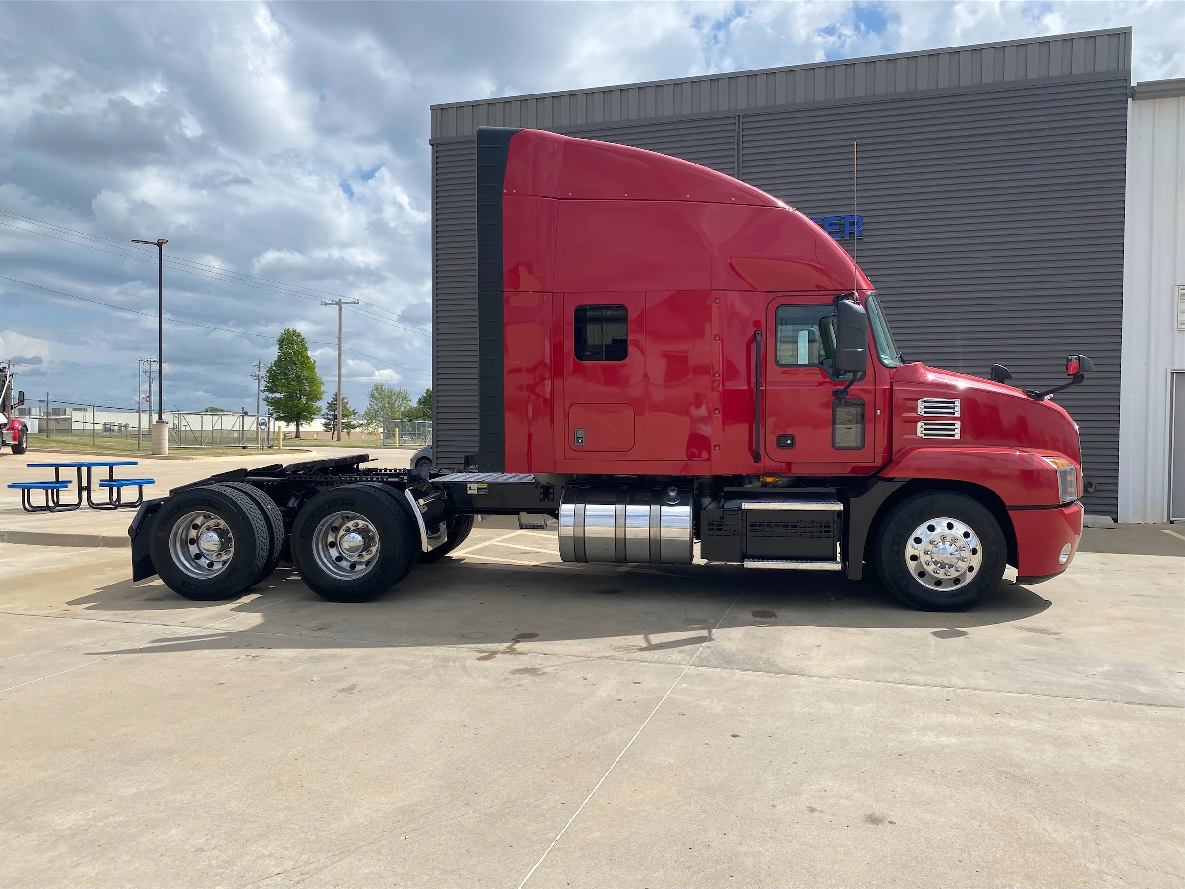 2020 Mack Anthem in Tulsa, OK — photo 4