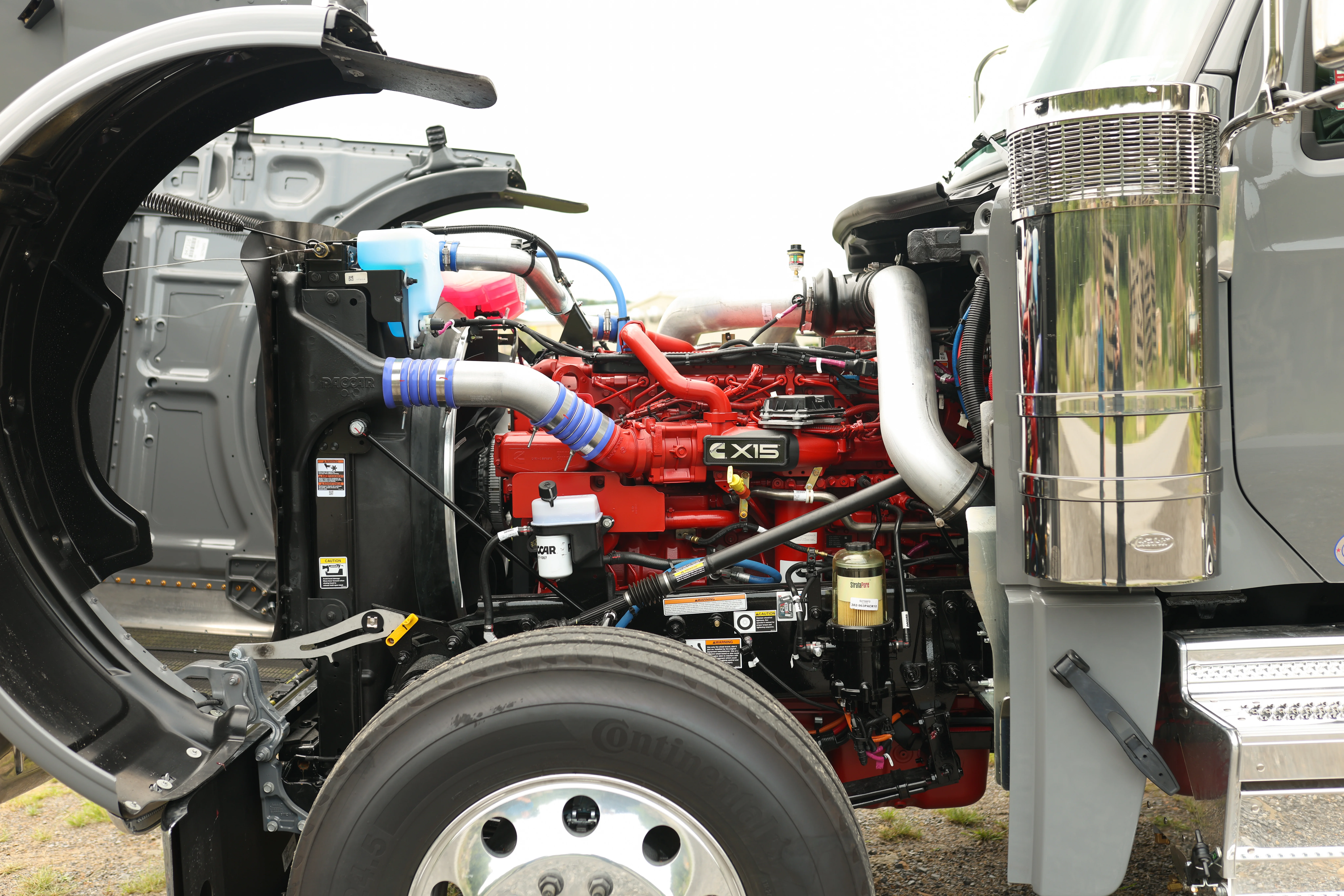 2027 Peterbilt 589 in Clearfield, PA — photo 13