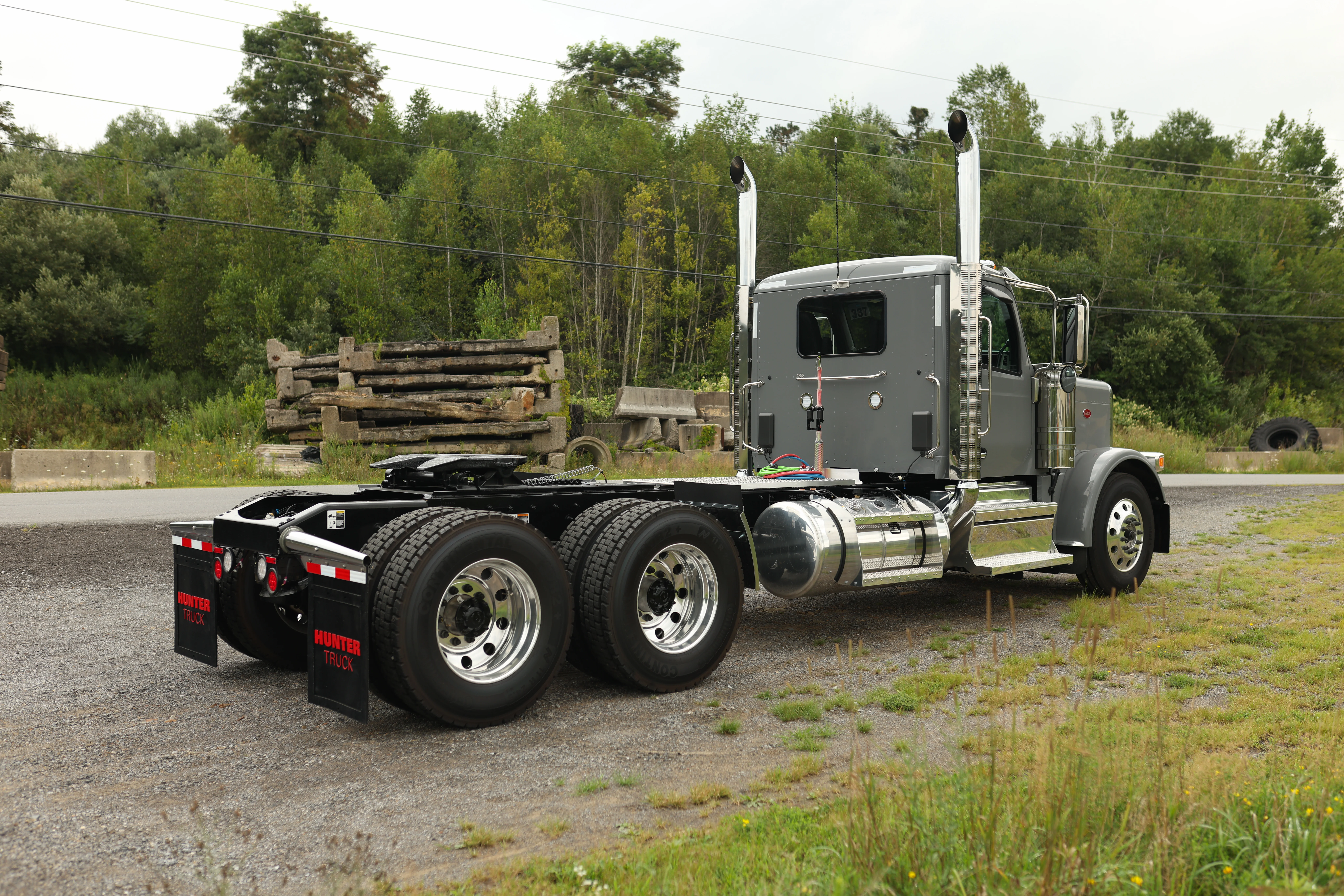 2027 Peterbilt 589 in Clearfield, PA — photo 7