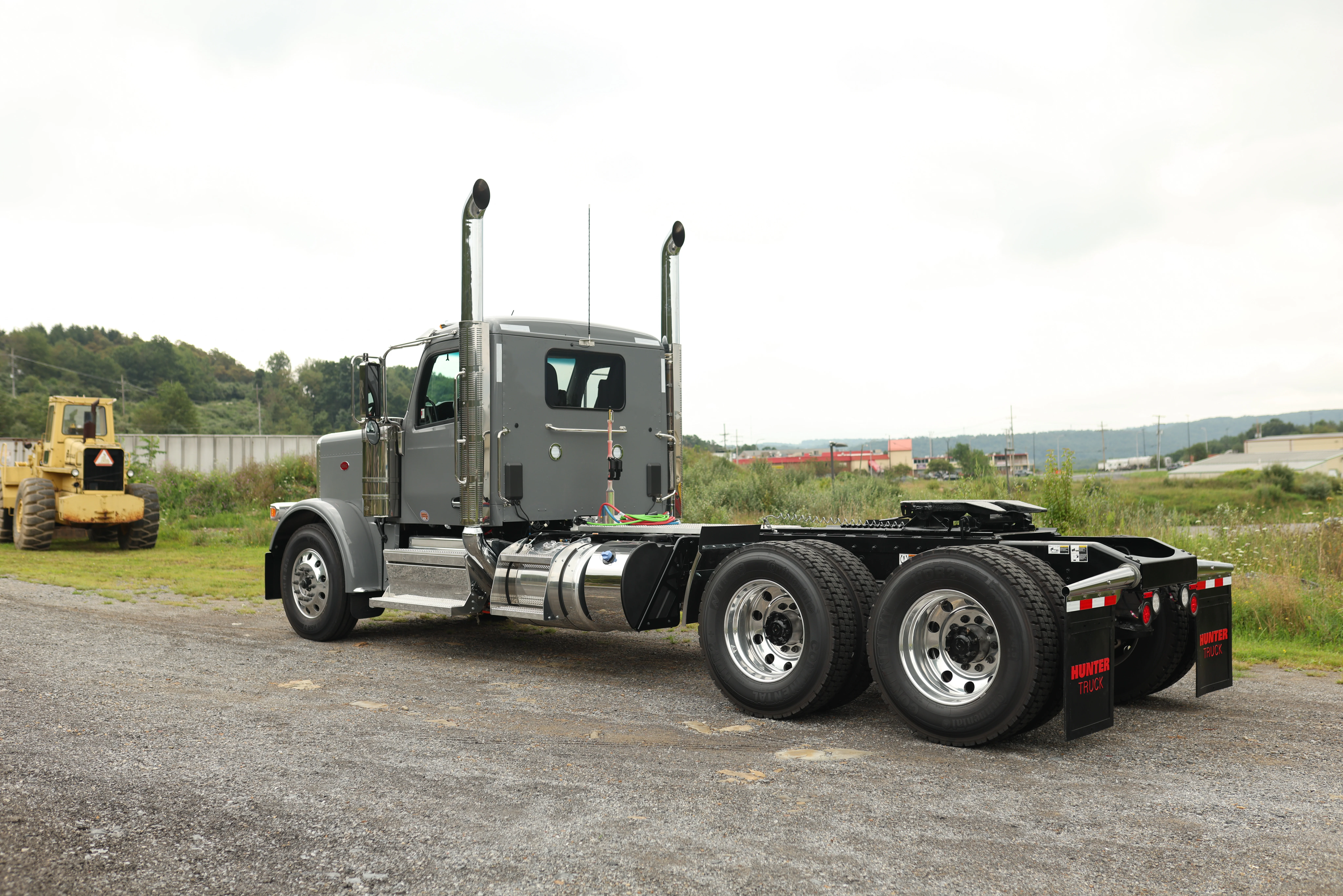 2027 Peterbilt 589 in Clearfield, PA — photo 5