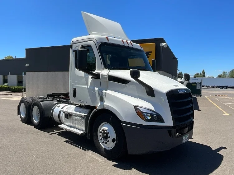 2020 Freightliner Cascadia