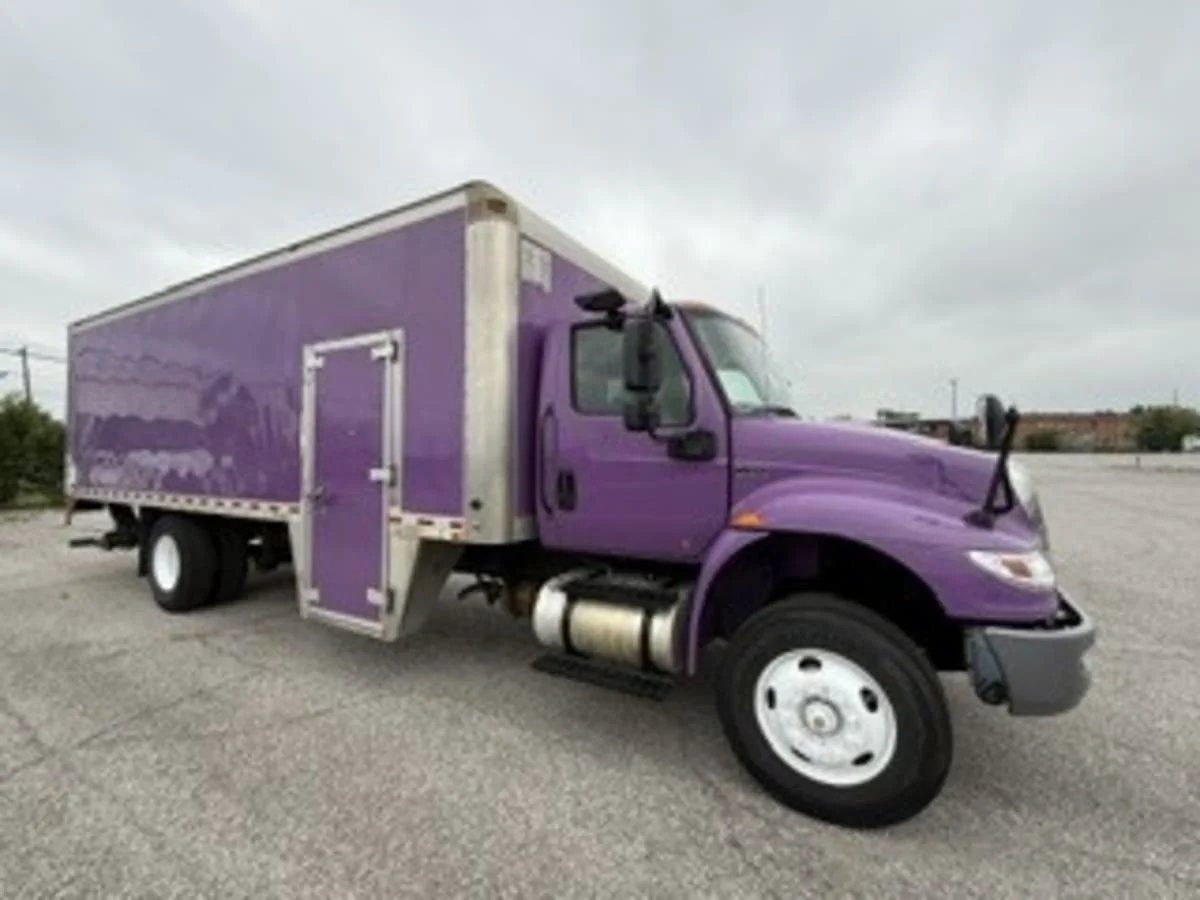 2020 International MV in Indianapolis, IN — photo 3
