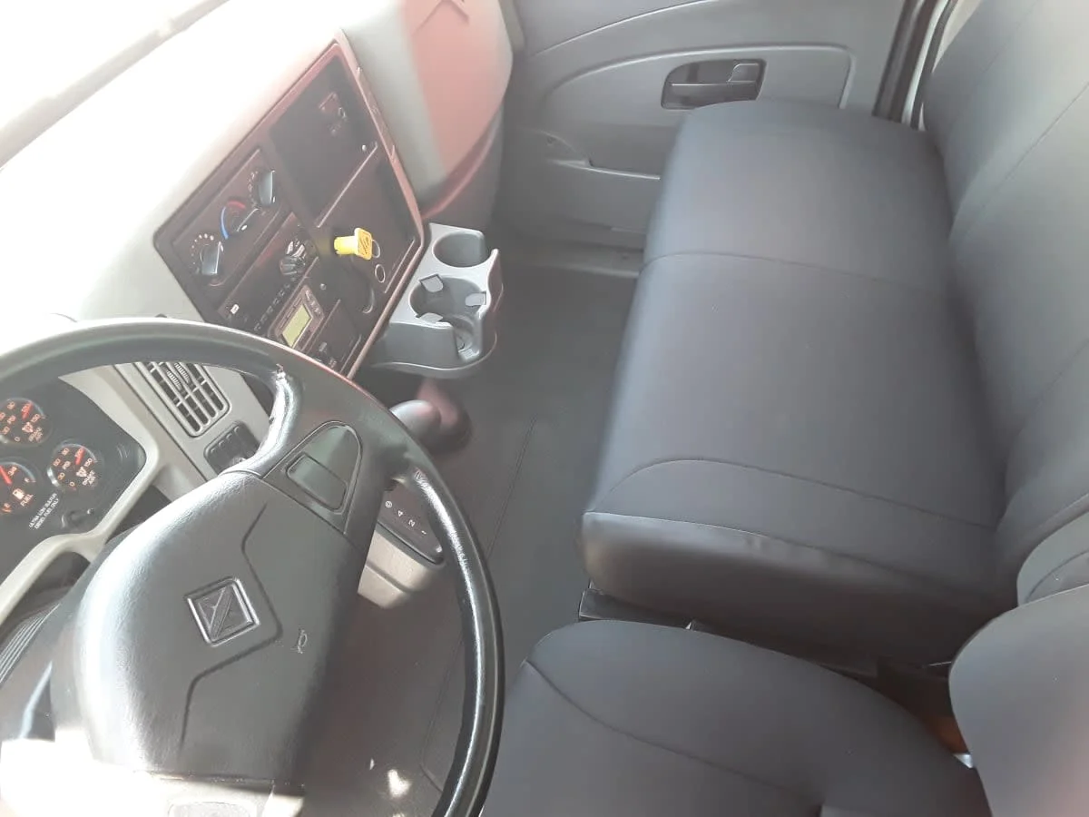 2019 International 4300 - image 7