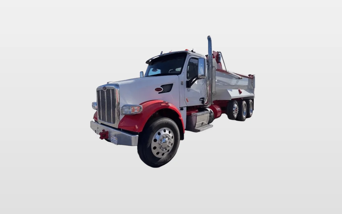 2021 Peterbilt 567 - image 1
