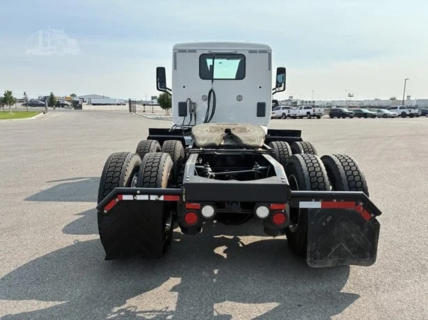 2021 Peterbilt 579 in Idaho Falls, ID — photo 4