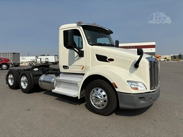 2021 Peterbilt 579 in Idaho Falls, ID — photo 7