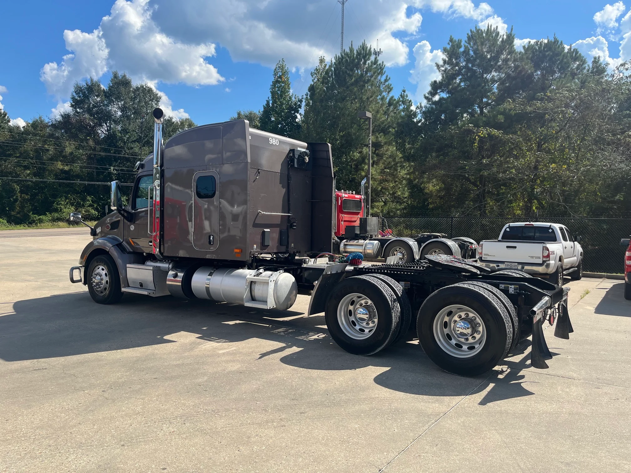 2020 Peterbilt 579 in Hattiesburg, MS — photo 3