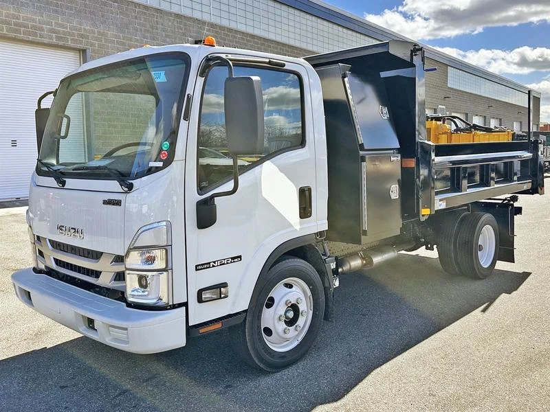 2024 Isuzu NPR