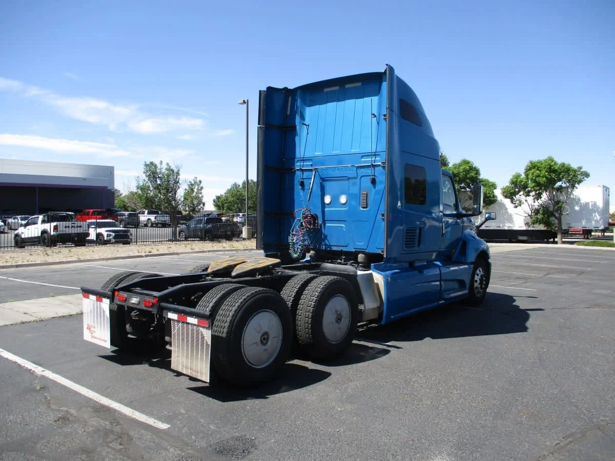 2021 International LT in Commerce City, CO — photo 4