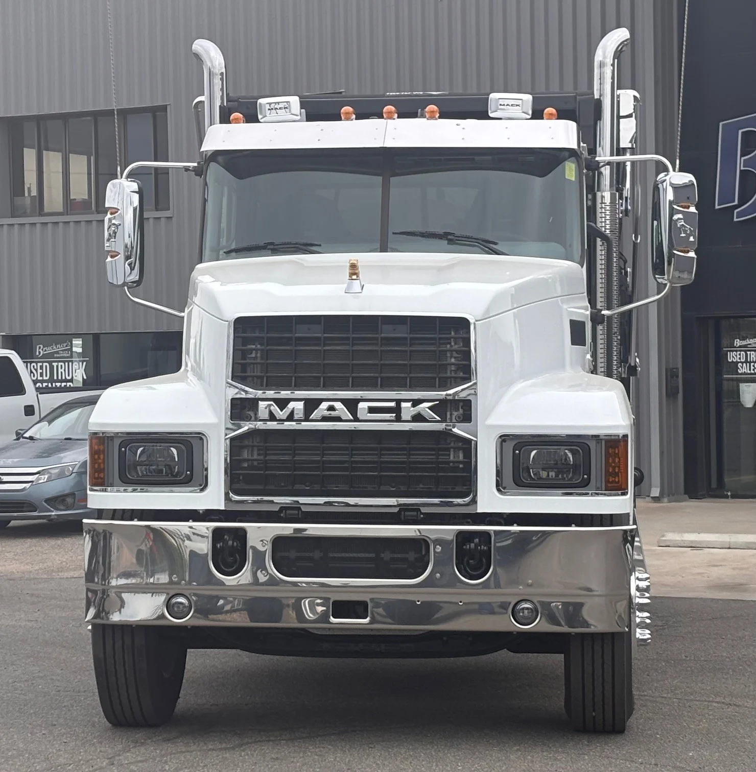 2026 Mack Pinnacle in Denver, CO — photo 2