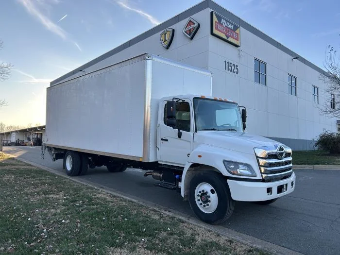 2026 Hino L6 in Chester, PA — photo 4