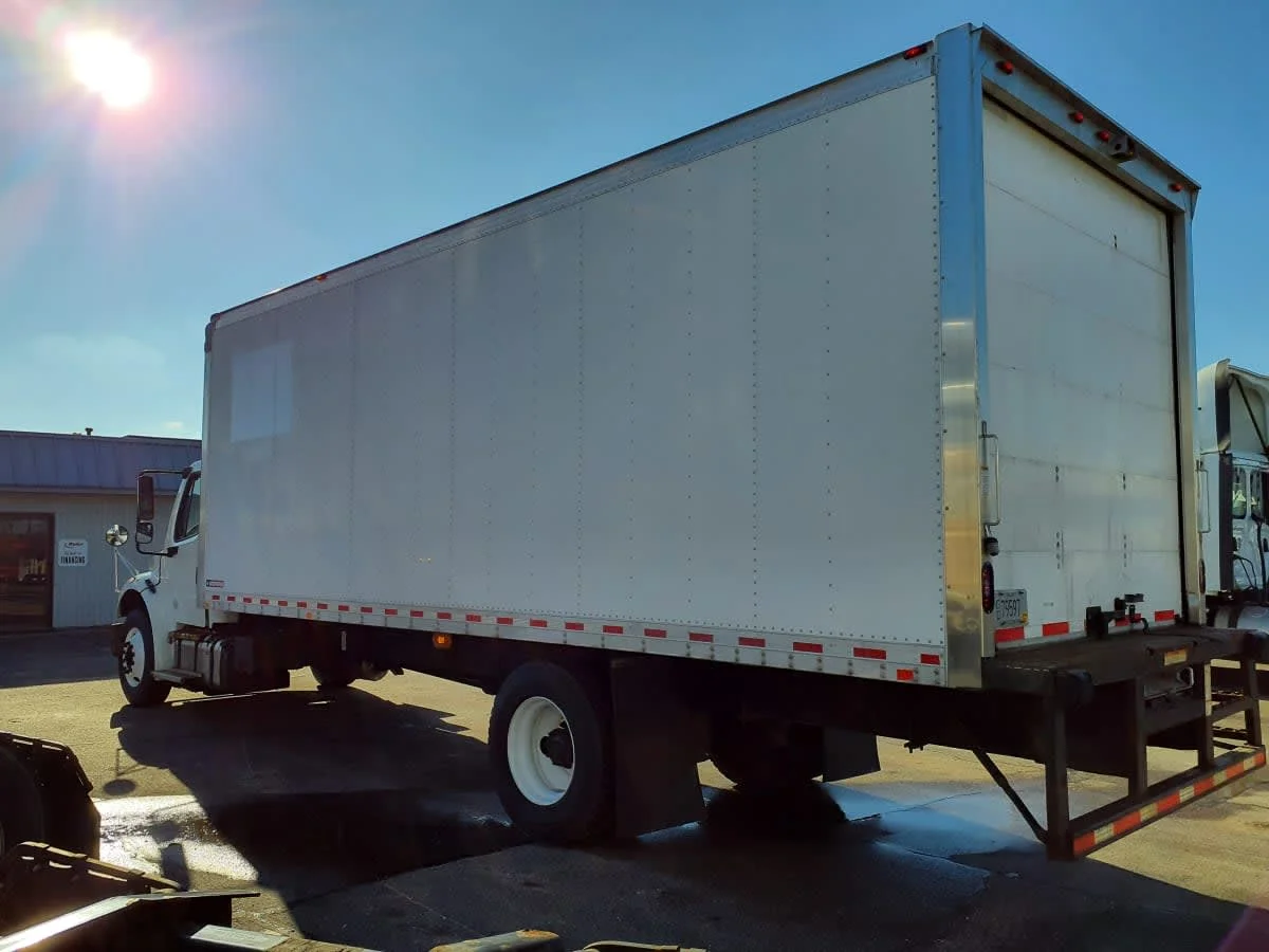 2019 Freightliner M2 106 in Oak Creek, WI — photo 6