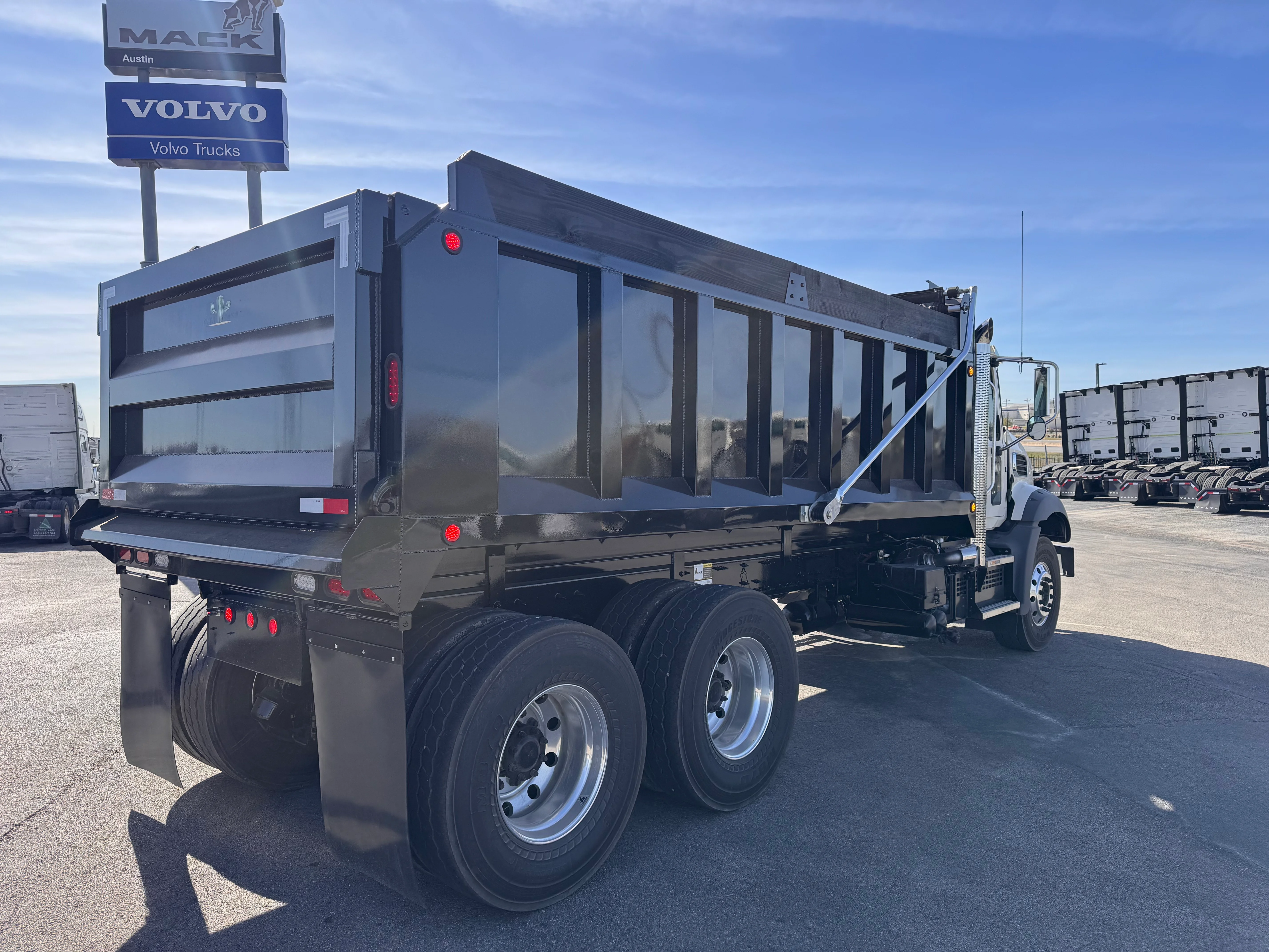 2026 Mack Granite in Austin, TX — photo 3
