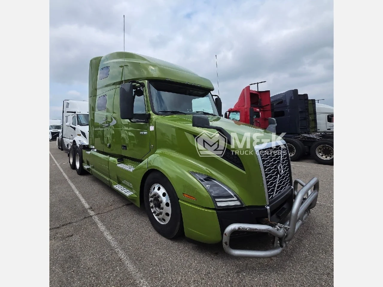 2022 Volvo VNL 760