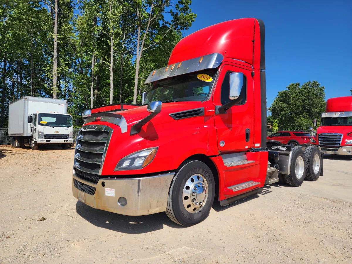 2019 Freightliner Cascadia in Greensboro, NC