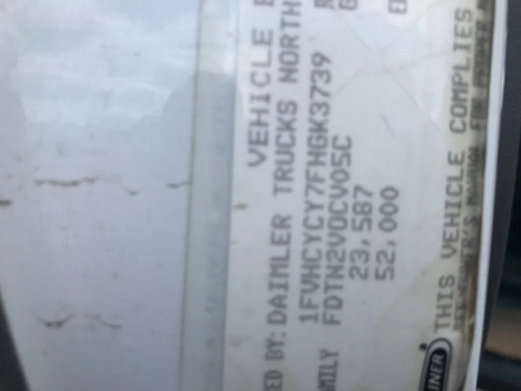 2015 Freightliner M2 106 - image 7