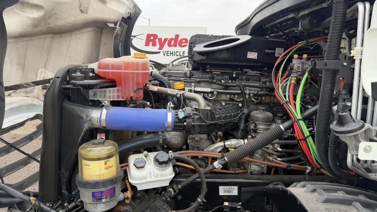 2023 Freightliner Cascadia in Phoenix, AZ — photo 9