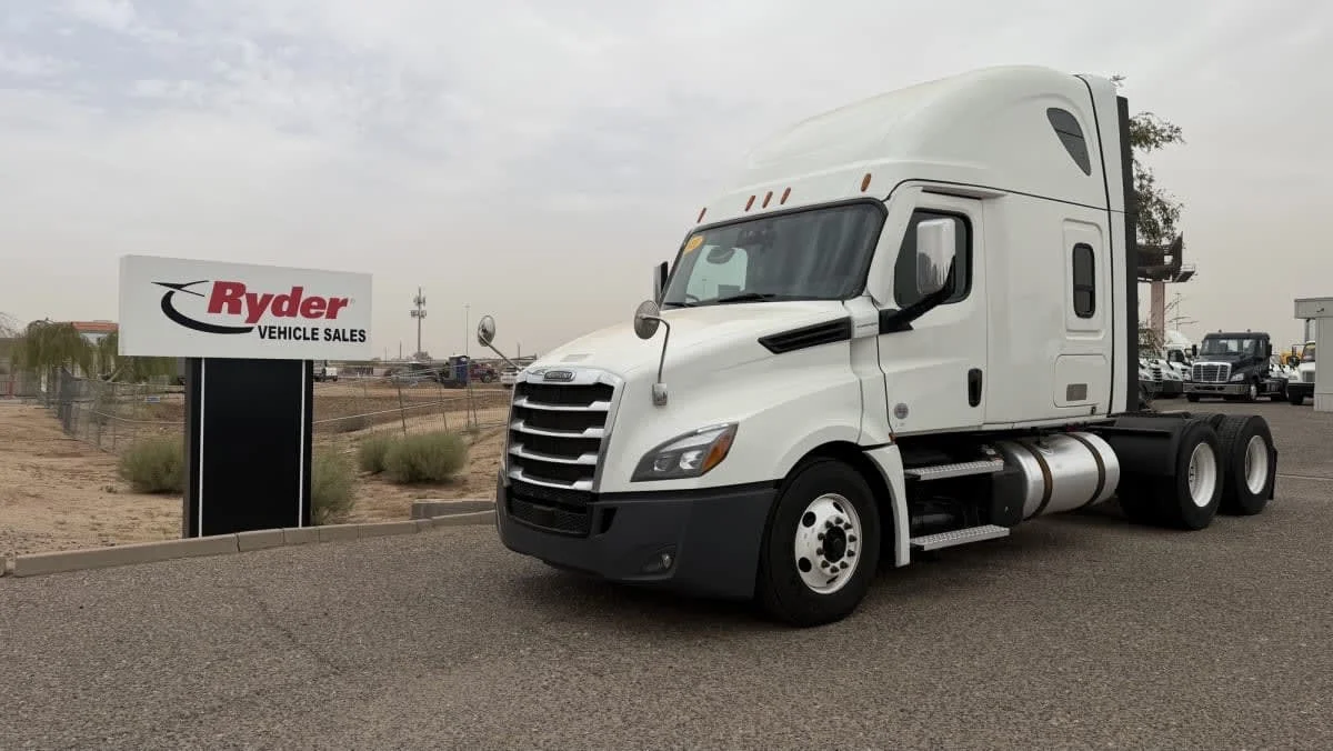 2023 Freightliner Cascadia