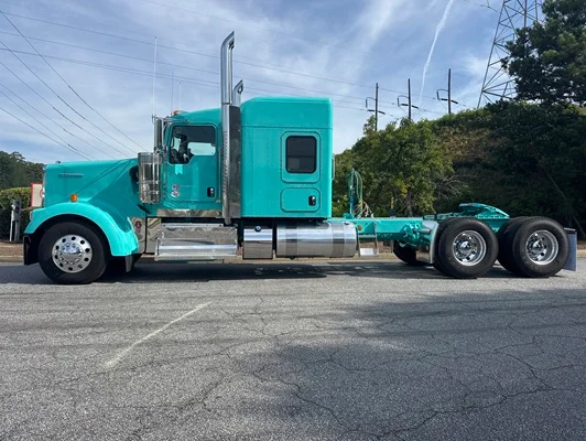 2027 Kenworth W900 in Mableton, GA — photo 8
